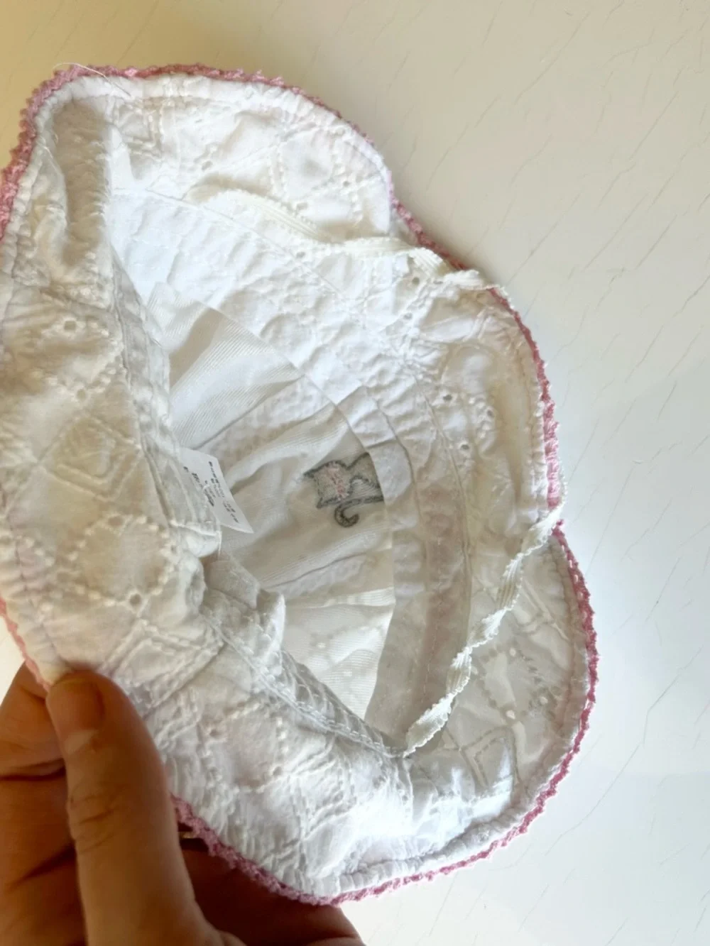 Vintage Baby White Pink Eyelet Cat Sun Hat Bonnet Embroidered Tie Chin Strap
